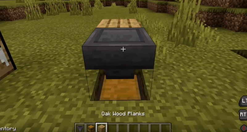 How to make a hopper in Minecraft