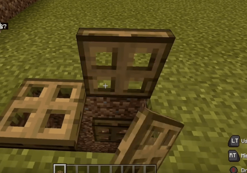 How to make a trapdoor in Minecraft