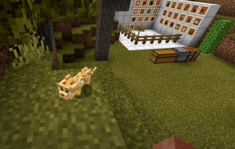 How to tame an ocelot in Minecraft